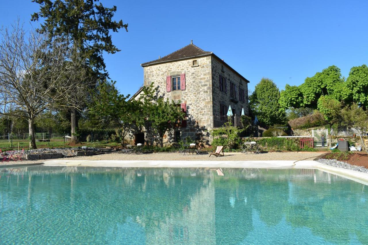 Ecuries de Saint Maurice- Maison d'hôtes de Gondou Lacapelle-Marival Extérieur photo