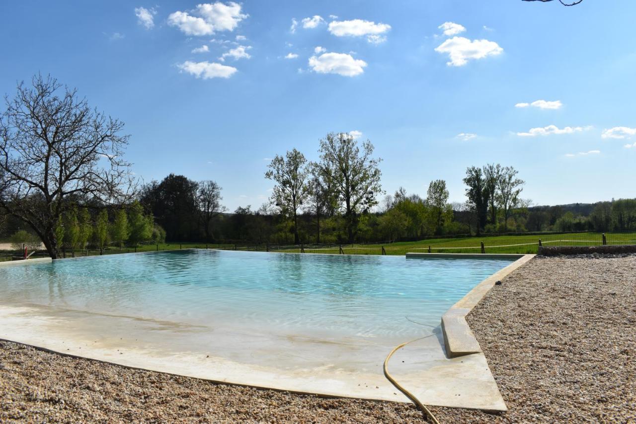 Ecuries de Saint Maurice- Maison d'hôtes de Gondou Lacapelle-Marival Extérieur photo