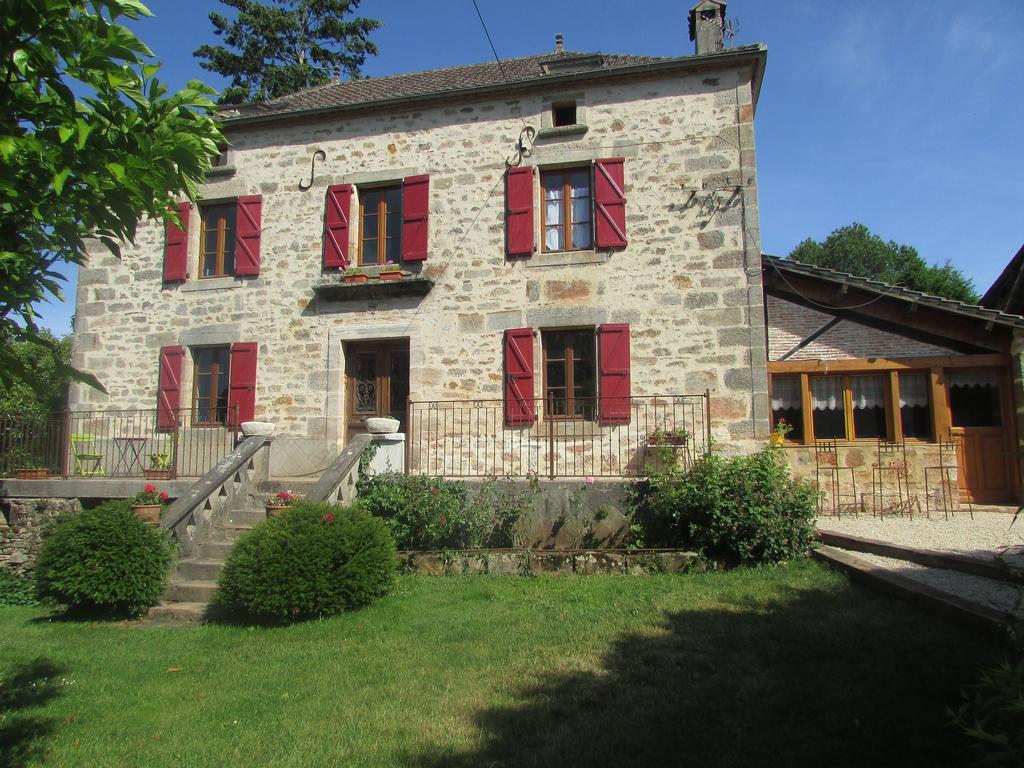 Ecuries de Saint Maurice- Maison d'hôtes de Gondou Lacapelle-Marival Extérieur photo
