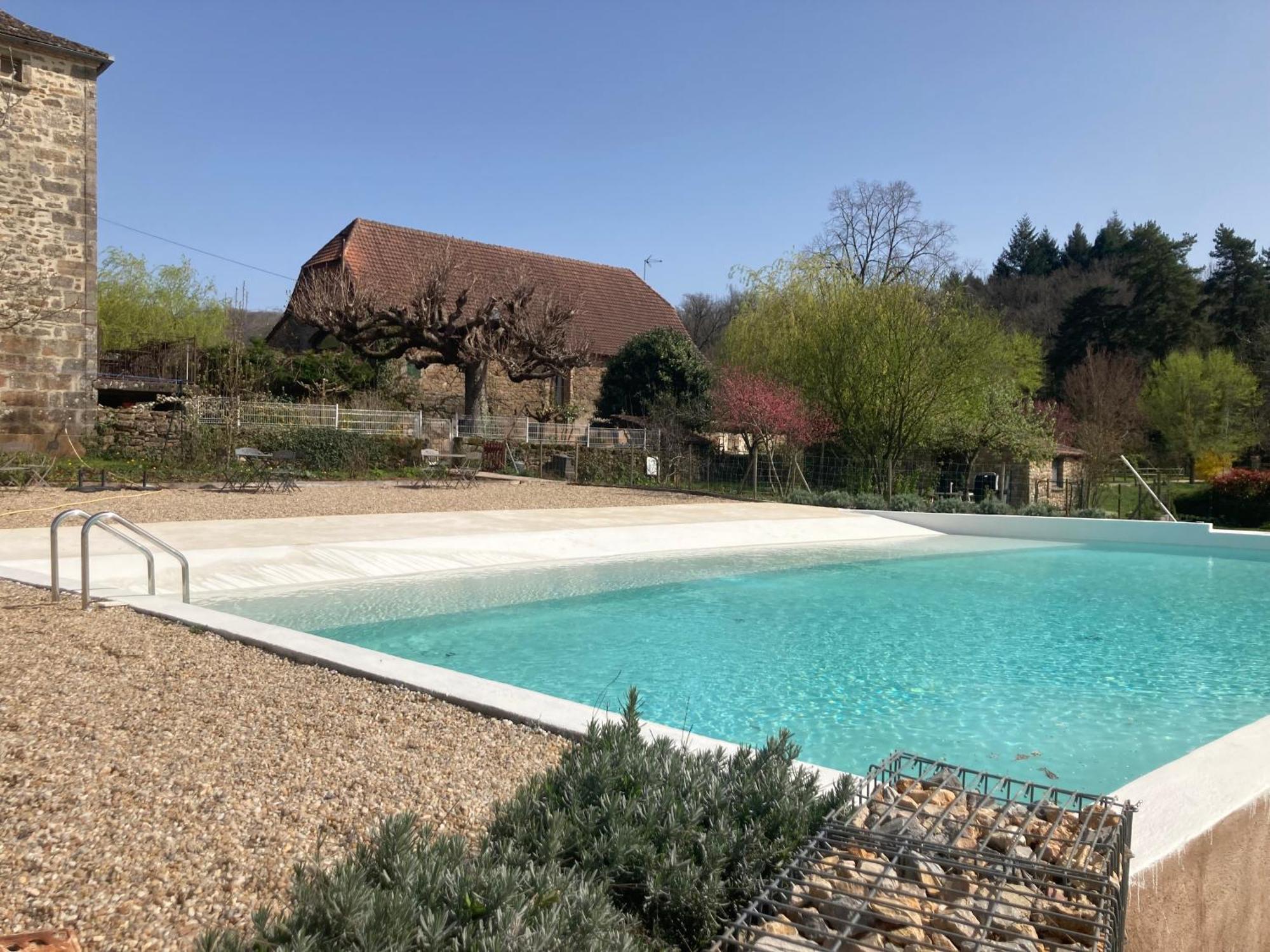 Ecuries de Saint Maurice- Maison d'hôtes de Gondou Lacapelle-Marival Extérieur photo